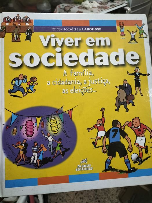 Livro didático usado, mas em bom estado