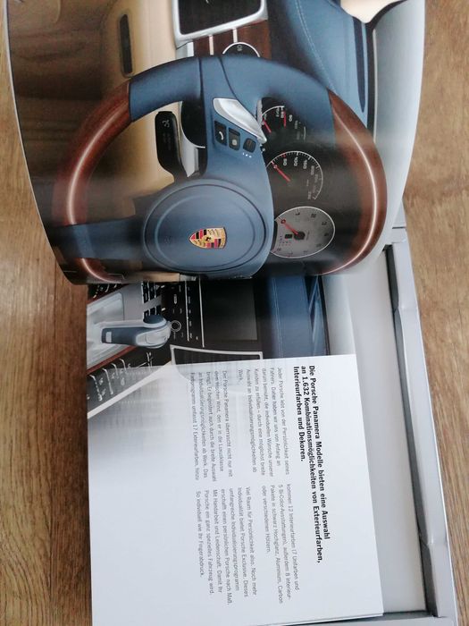 Prospekt Porsche 911 GTS, Boxster, Cayenne, Panamera,  BOX