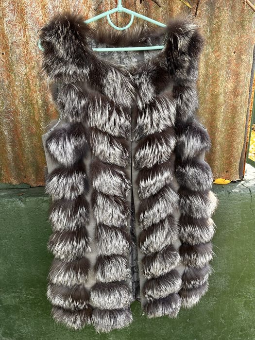 Меховая жилетка писец желетка песец безрукавка шубка песец жилет