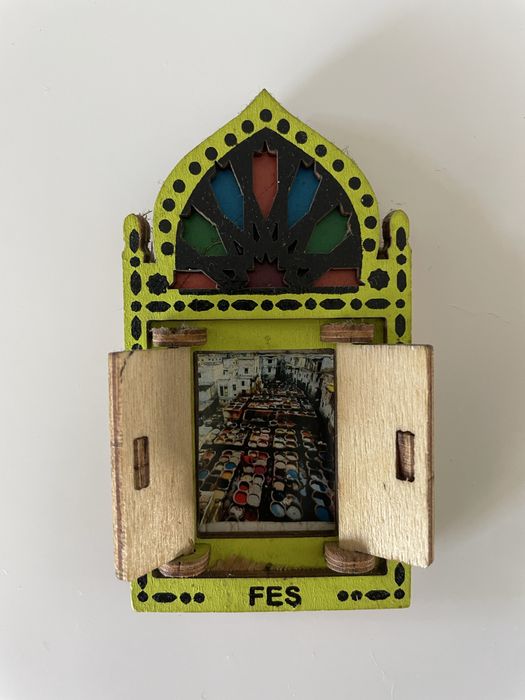 Vendo ÍMANS vários países. Excelentes para colecionar. Óptimo preço