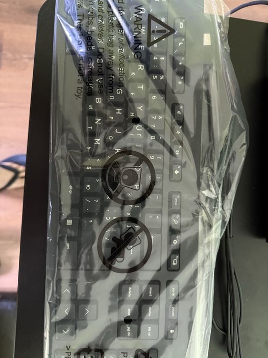 Настільний ПК HP Pro Mini 260 G9, Монітор 23.5 Samsung S24F350F