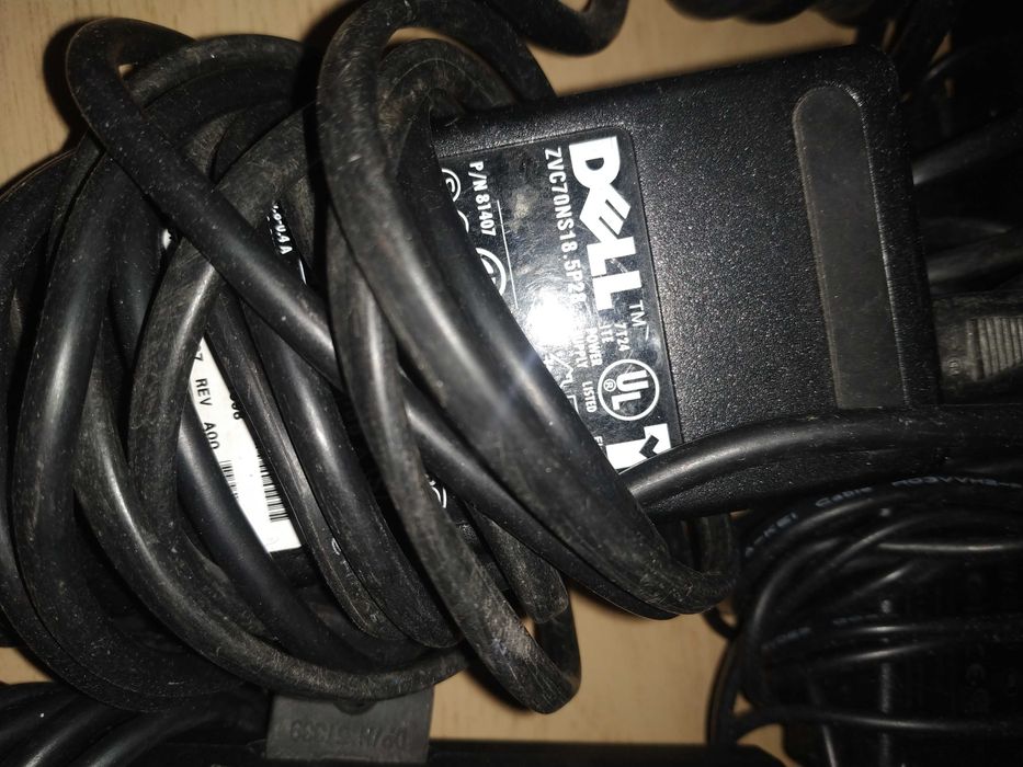 Оригінальний зарядний для ноутбуків HP Acer Asus Dell 19v зарядка