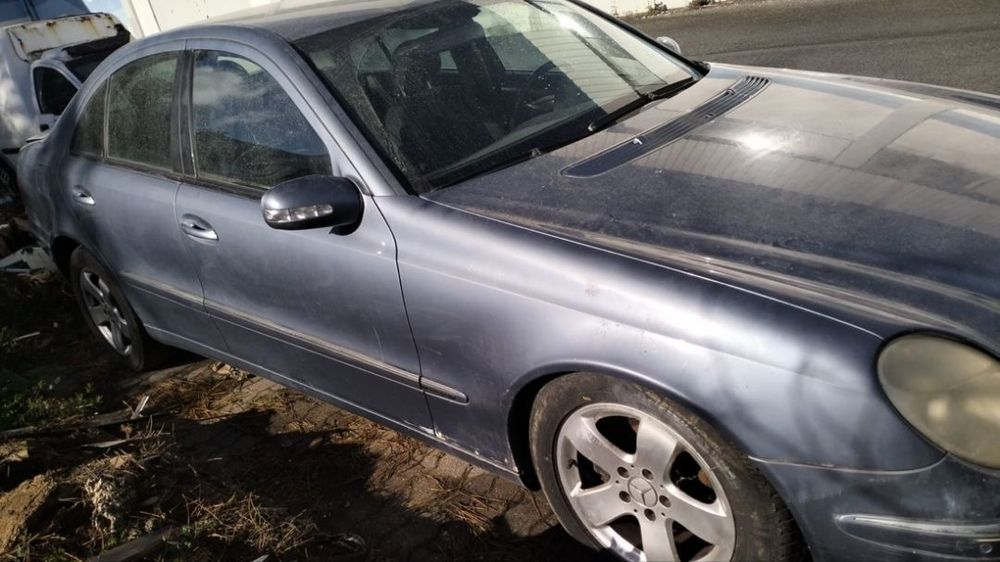 Mercedes Class E W211 para peças