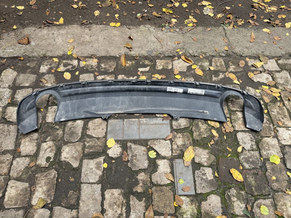 Дифузор задньго бампера audi a4 b9 s-line