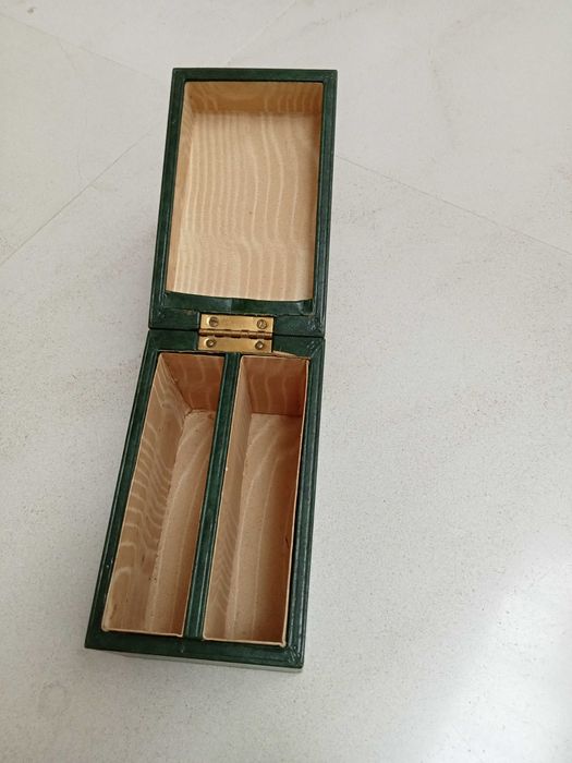 Caixa Ambar com divisória