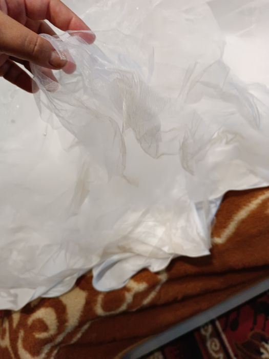 Продам весільну сукню