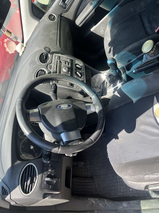 Ford focus 2006 rok