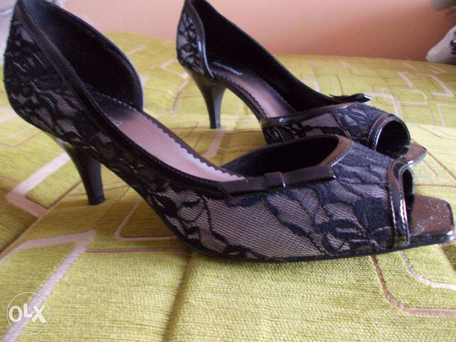 czółenka szare, czółenka koronkowe na obcasie roz. 40