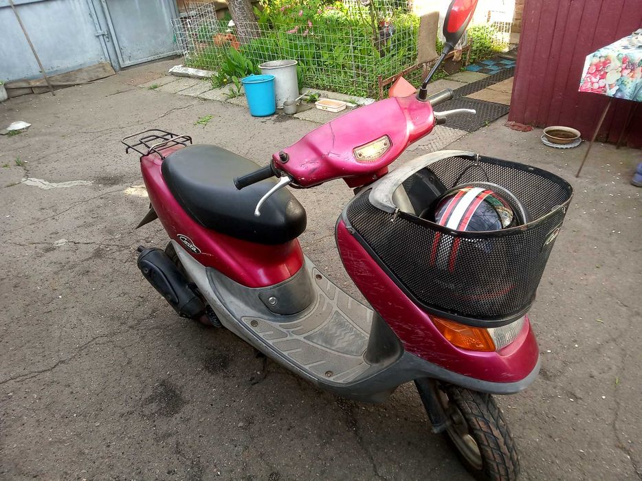Продам скутер ХОНДА 2000 р