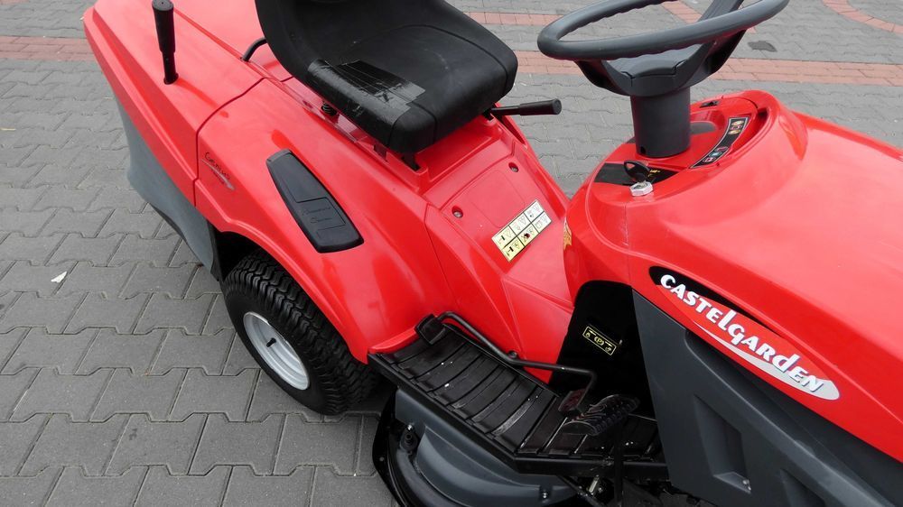 Traktorek kosiarka Castelgarden Briggs&Stratton (210604.5) - Baras