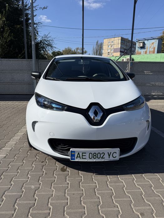 Renault zoe 42kvt 130t/km не фарбована