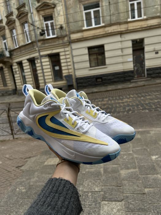 Nike GIANNIS IMMORTALITY 3 кросівки чоловічі баскетбольні нові найк