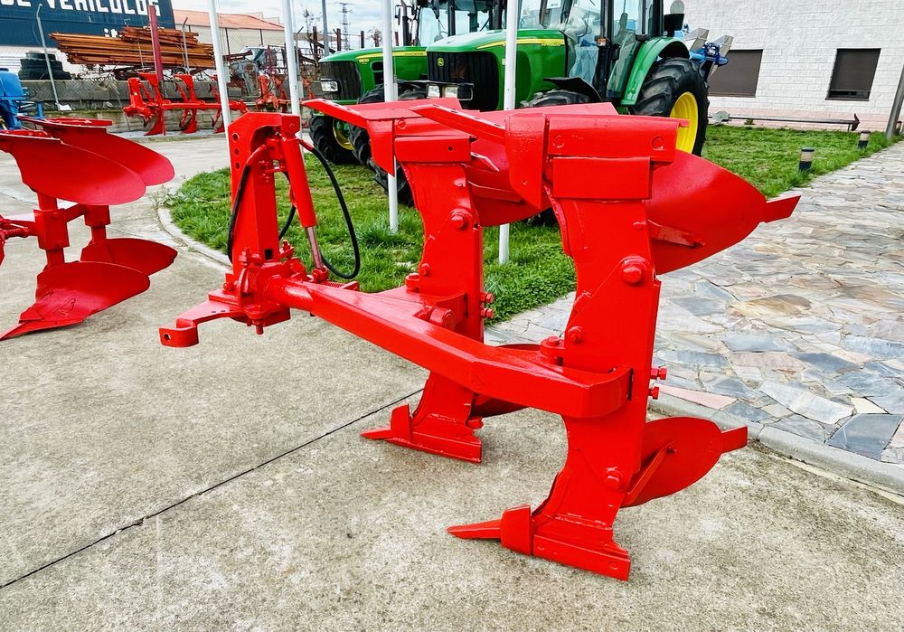 charrua de 2 corpis reversivel