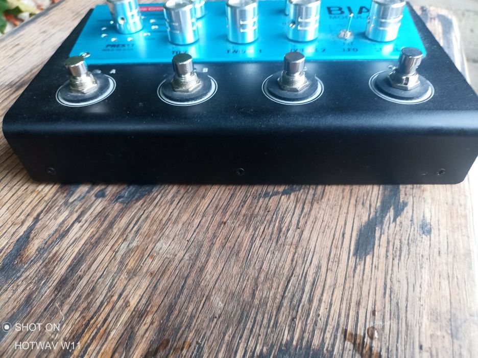 Positive Grid - chorus flanger phaser vibrato idd