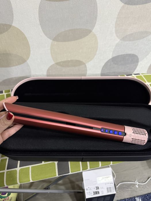 Вирівнювач волосся Dyson / выпрямитель фен Dyson