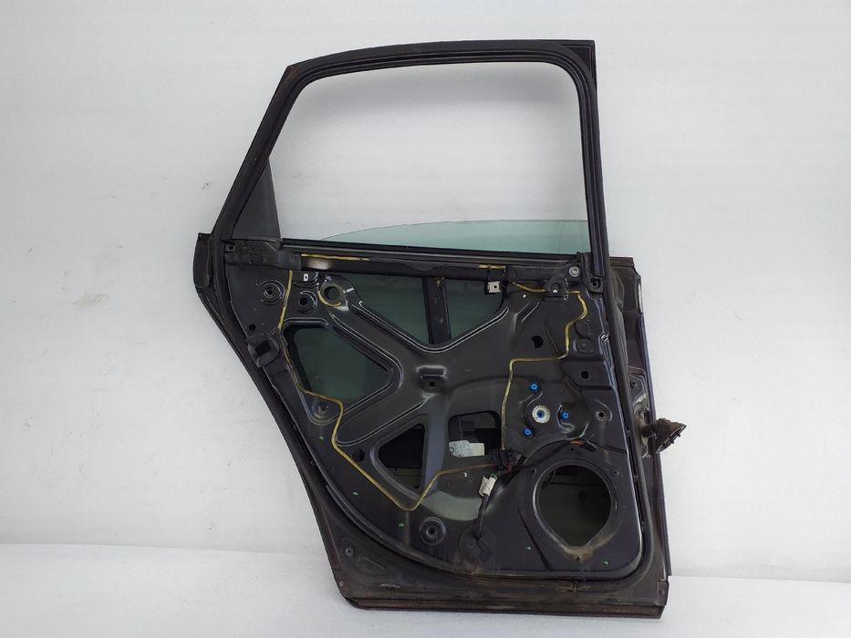 Porta trás esquerda AUDI A4 (8EC, B7)