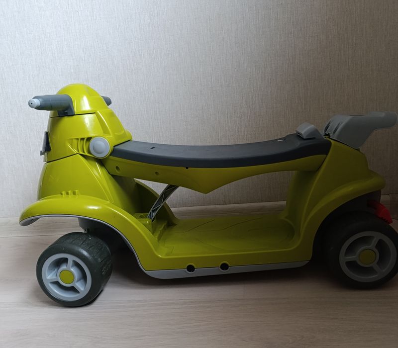 Каталка/самокат/біговел Smart Trike