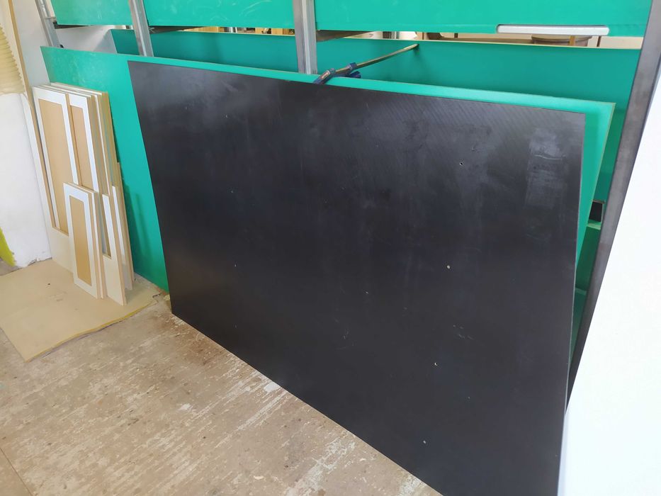 Polietylen płyta 1000 UHDPE 8mm czarna. podłoga bus przyczepa