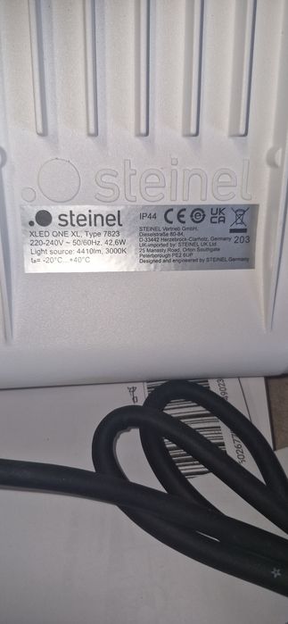 Naswietlacz LED firmy steinel