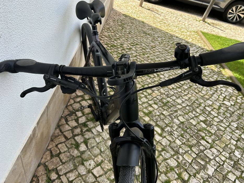 BH Core Gravelx 2.6.21/Preto/Cinza