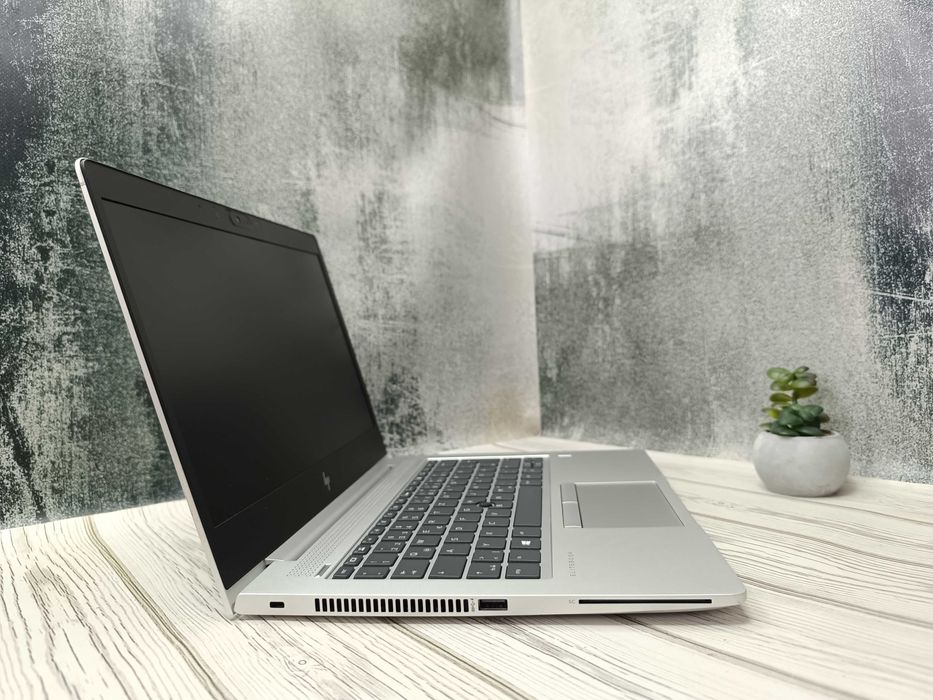 Ноутбук HP EliteBook 735 G6 13.3" Full HD\Ryzen 5\8 GB\SSD 256 GB M.2