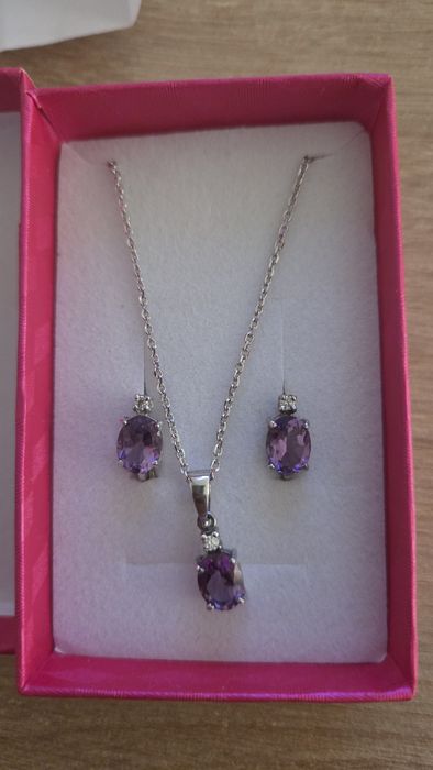 Srebrne kolczyki, zawieszka i łańcuszek - komplet