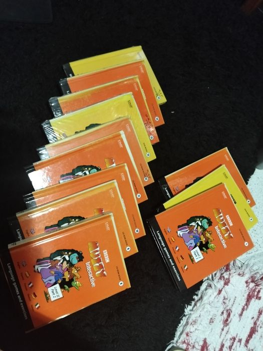 Coleção BBC - English- Espanol- Français-Deutsch-Italiano - CD ROM-BOOK 1, 4 e 6 e de 8 a 14.
