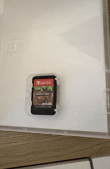 Nintendo Switch + Minecraft + Mala de Transporte + Dock
