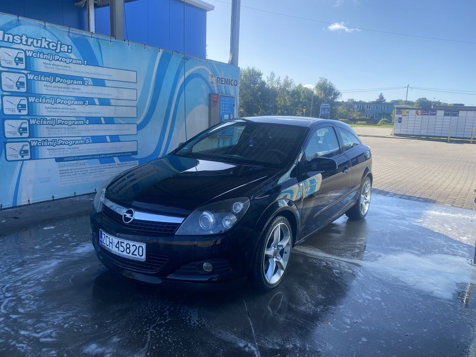 Opel Astra GTC SPORT