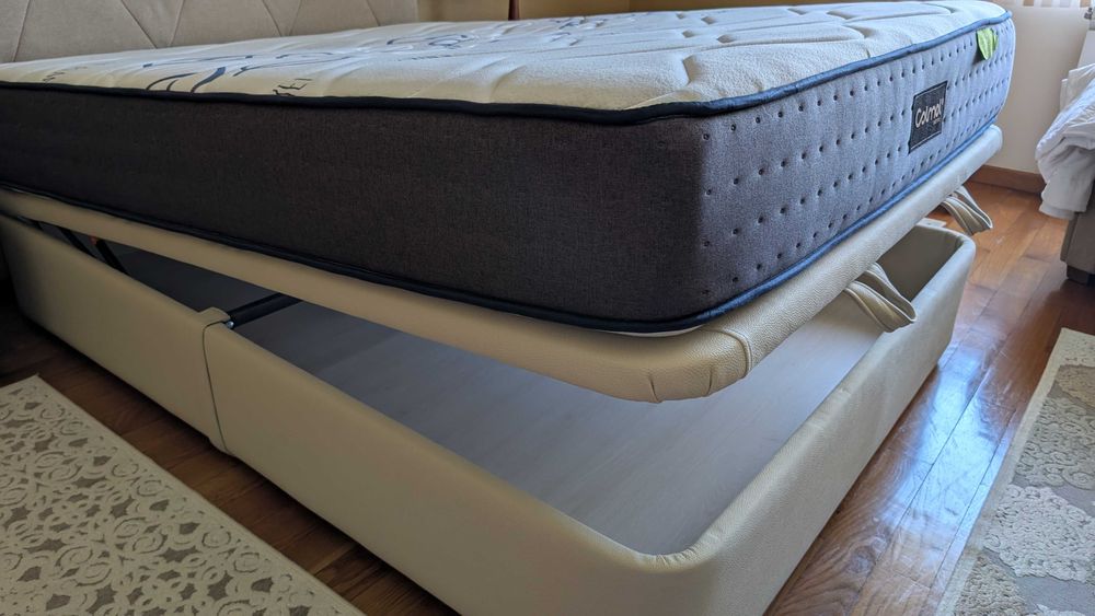 Cama de casal completa: Sommier + colchão + topper + cabeceira
