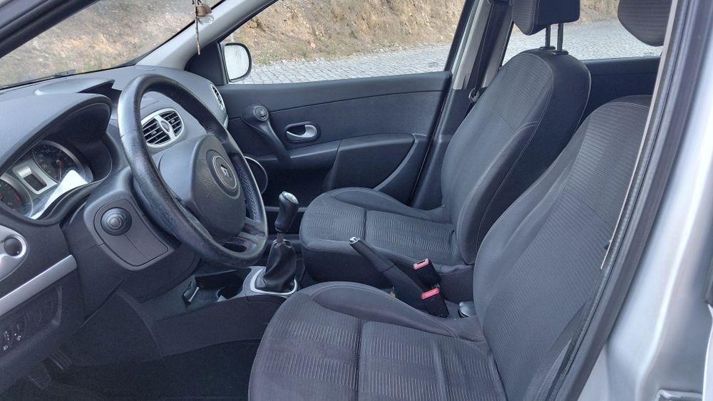 Renault Clio 2009 228 mil  Nacional 1.2 16v 75 cv