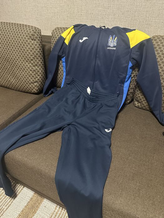 Спортивний костюм збірної України Joma