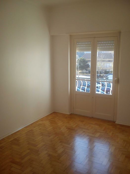 Apartamento T3 planalto (Campo dos Leões)