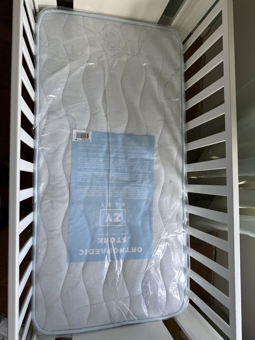 Vendo Berço para Bébé + Colchão Novo