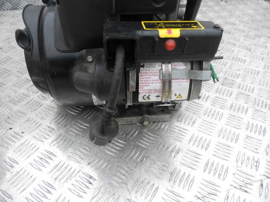 Briggs & Stratton Kompletny Silnik rozrusznik  305 cm na czesci