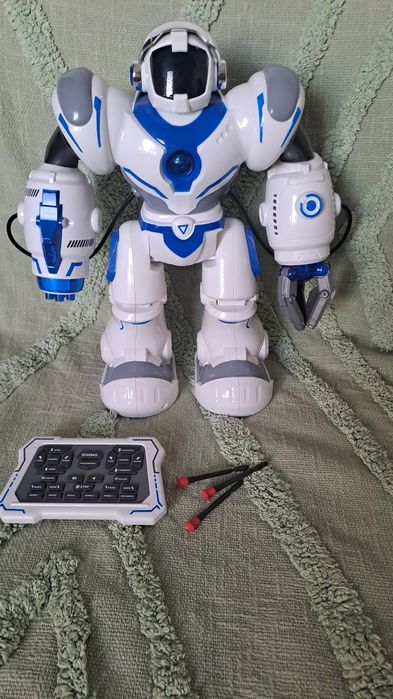 Robot interaktywny space titan elefun