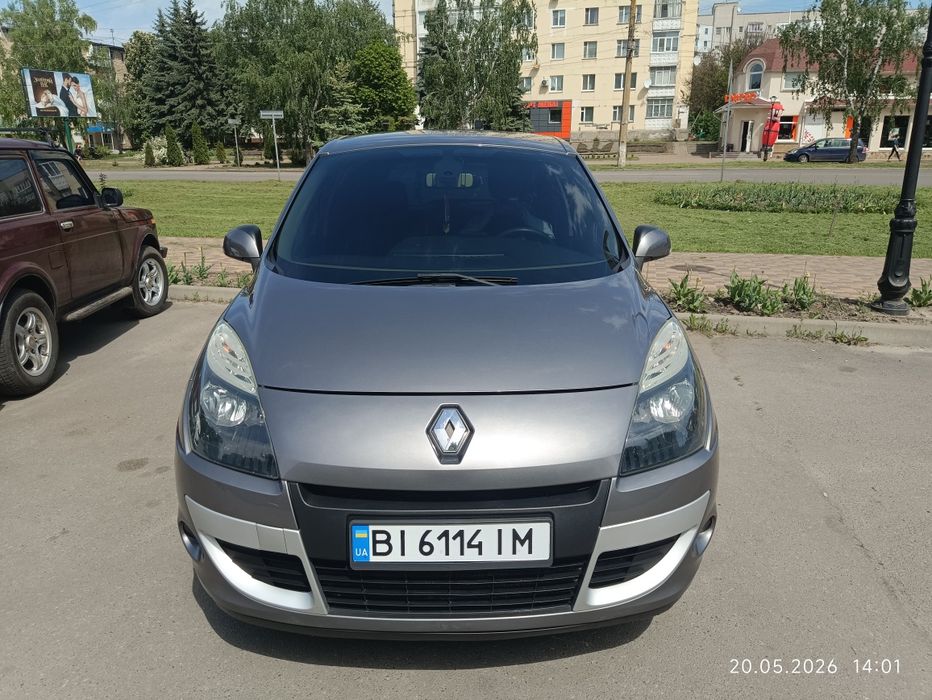 Продам Рено Сценік 3