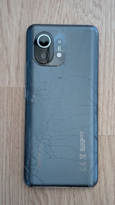 Xiaomi mi 11 256 gb 120 hz