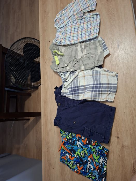 Krótkie spodenki hm rozm 98