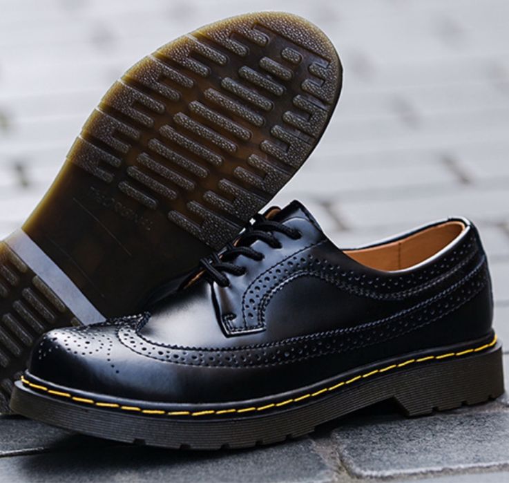 Półbuty oxfordy jazzówki klasyczne czarne skórzane damskie martensy