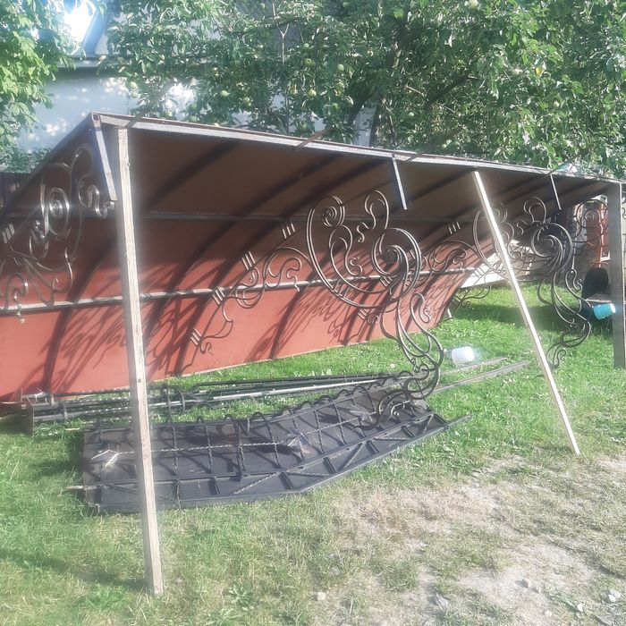 Піднавіс кований