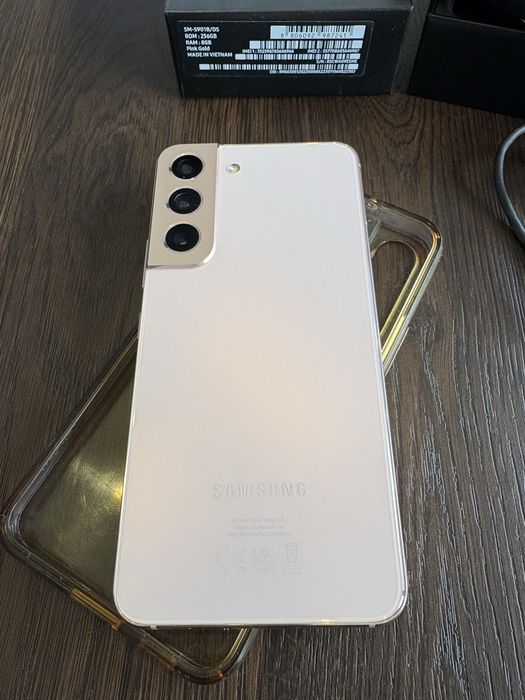 Samsung S22 stan bdb 256 GB. Polecam.