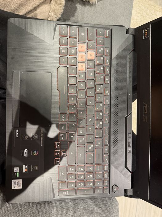 Asus TUF Gaming F15 * Ler descricão