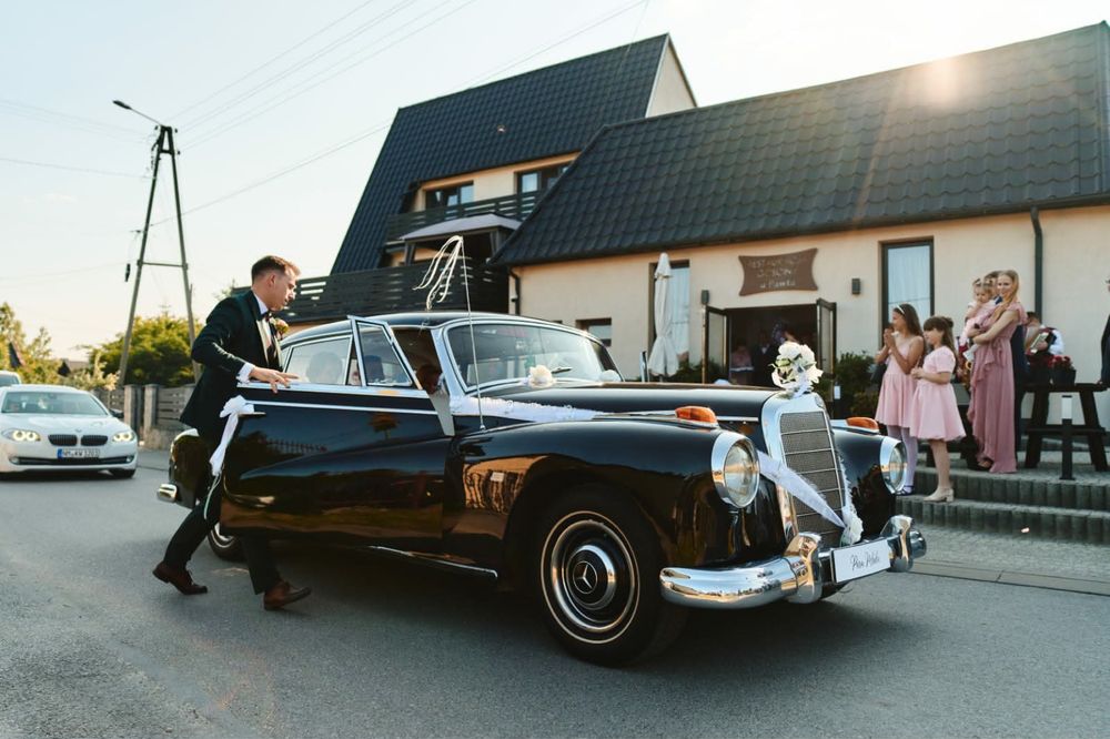 Mercedes-Benz Seria 300