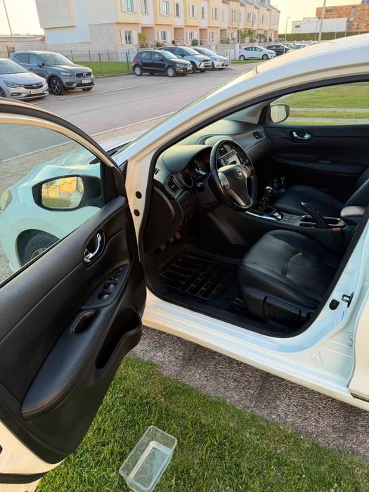 Nissan Pulsar Tekna (full extras) c/ 166000 km