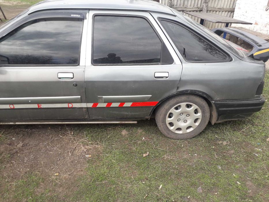 Продам машину на ходу