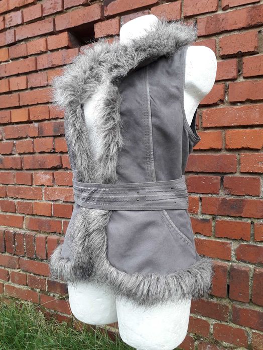 Promod bezrękawnik Kamizelka ze sztucznym futrem szary