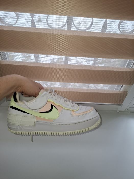 Кросівки nike...