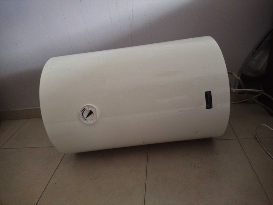 Termoacumulador  80 Litros Marca Acapulco