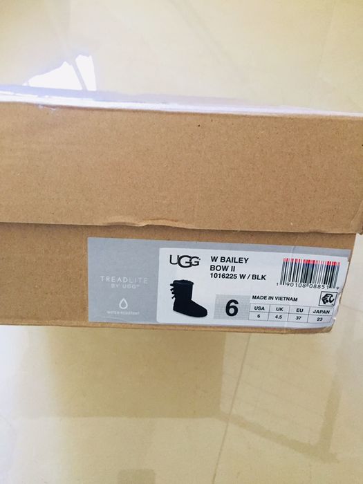 UGG нові жіночі чорні